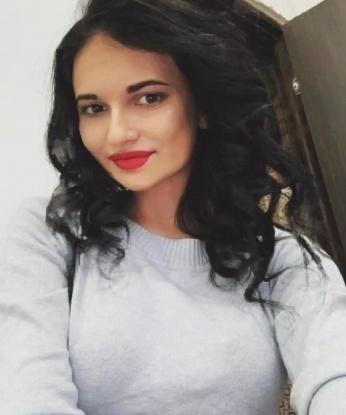 Я создам атмосферу расслабления и наслаждения, чтобы ты забыл обо всех своих заботах. В моих объятиях ты почувствуешь настоящую страсть и нежность. Мои услуги включают классический секс, оральный секс, эротический массаж и многое другое. Смотри мои фото, меня обожают мужчины. Позвони мне и перевоплотись в мир наслаждения и разврата. Жду тебя в Москве! 💋 351, 22 года